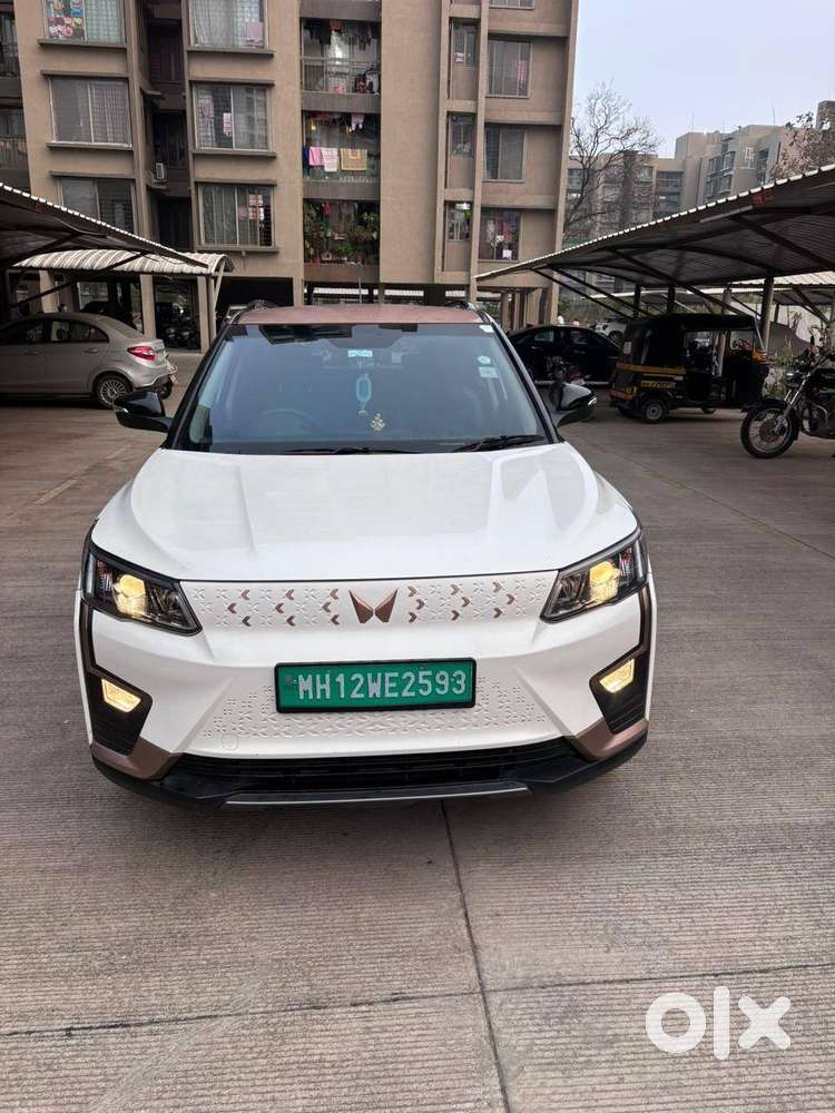 Mahindra Xuv400 2023 Company Owned Electric Well Maintained