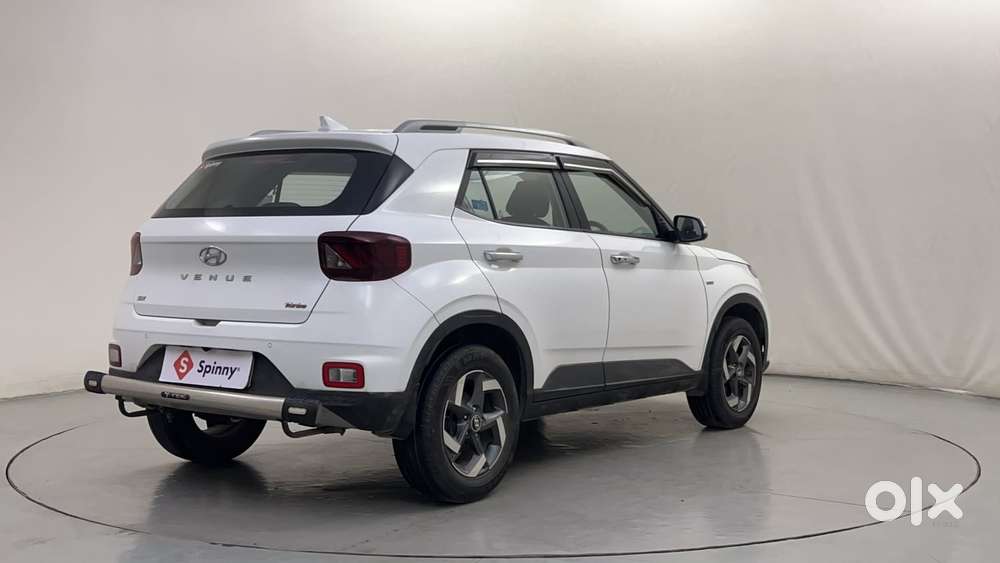 Hyundai Venue Sx Plus Turbo Dct, 2020, Petrol