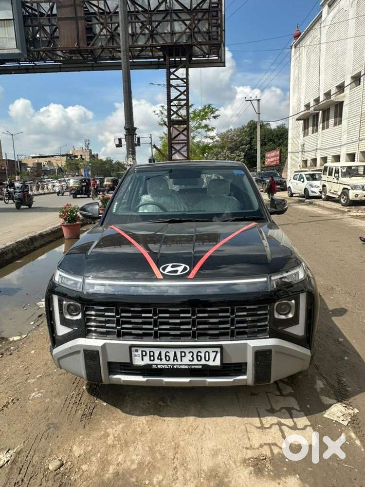 Hyundai New Venue 2025 Petrol Well Maintained