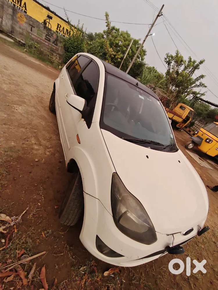 Ford Figo 2011 Diesel 138000 Km Driven