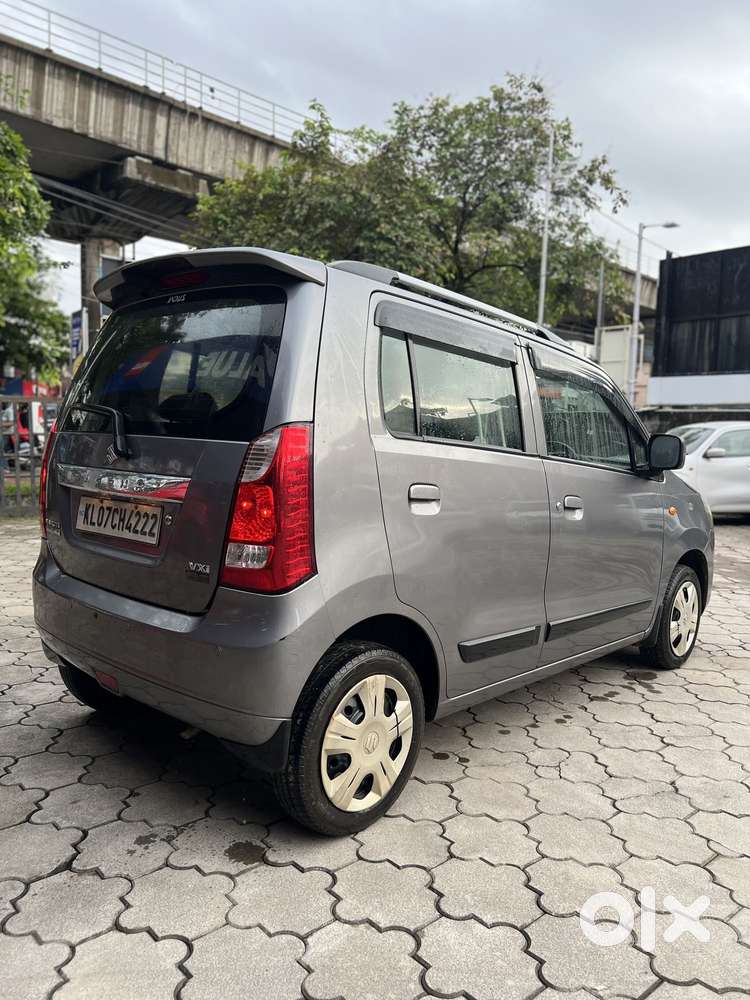 Maruti Suzuki Wagon R 1.0 Vxi (o) Amt, 2016, Petrol