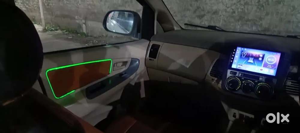 Toyota Innova 2.5 Vx 2012