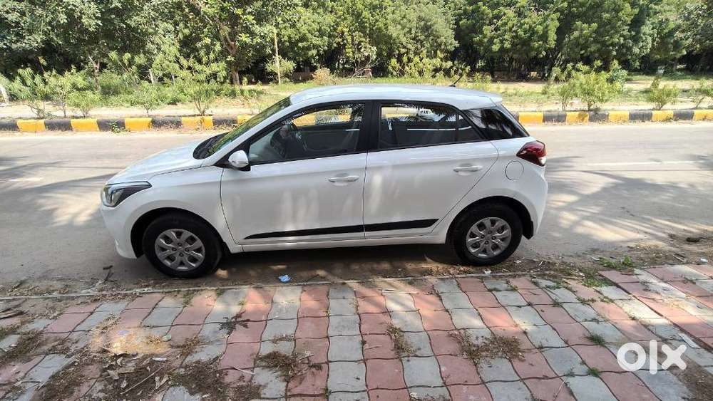Hyundai I20 Sportz 1.2 Vtvt, 2017, Petrol