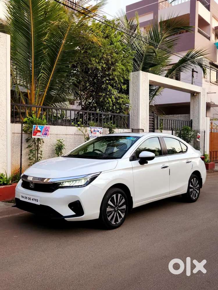 Honda City Zx 2023 Petrol Well Maintained