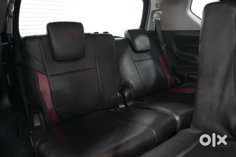 Toyota Innova Crysta 2.4 V 8 Str, 2016, Diesel