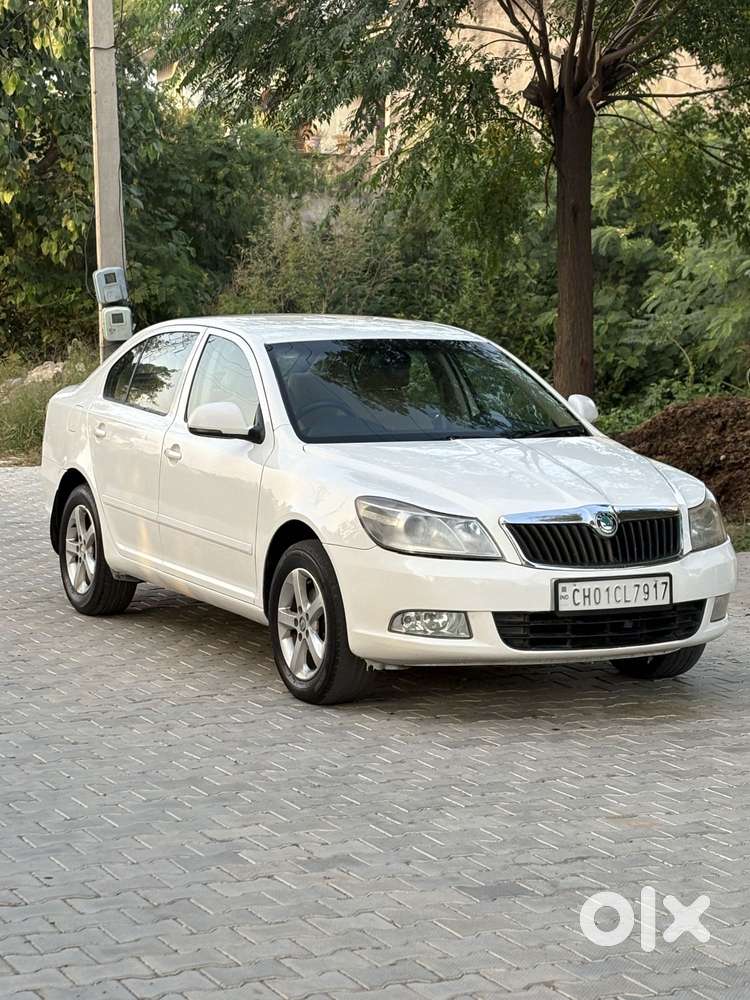 Skoda Laura 2.0 Ambition Tdi Cr At, 2012, Diesel