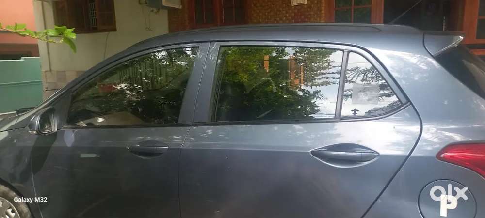 Hyundai Grand I10 2016 Petrol 63000 Km Driven