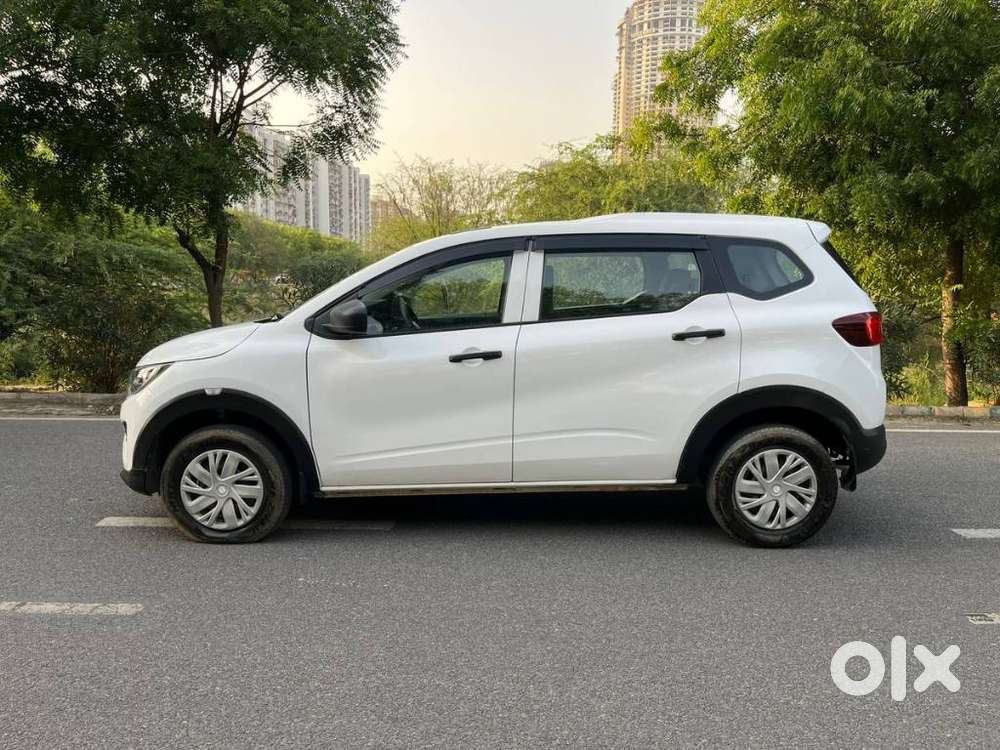 Renault Triber Rxl, 2024, Petrol