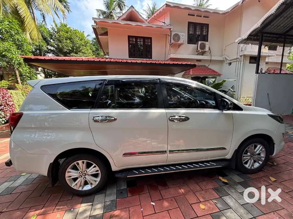 Toyota Innova Crysta 2016 Diesel Car