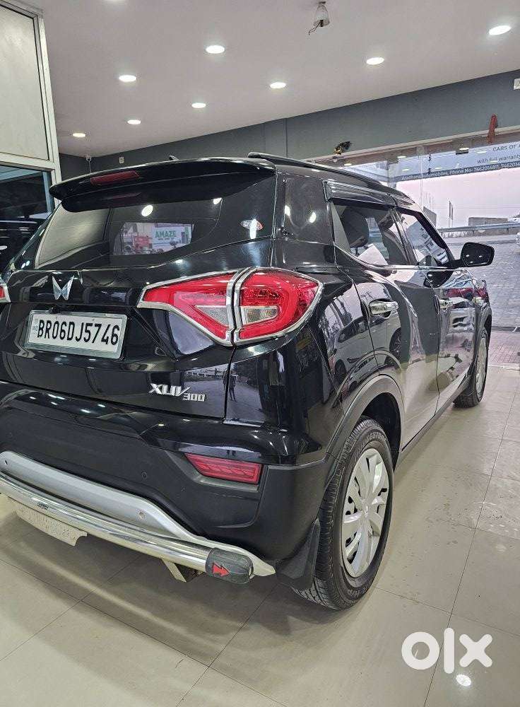 Mahindra Xuv300 W4, 2023, Petrol