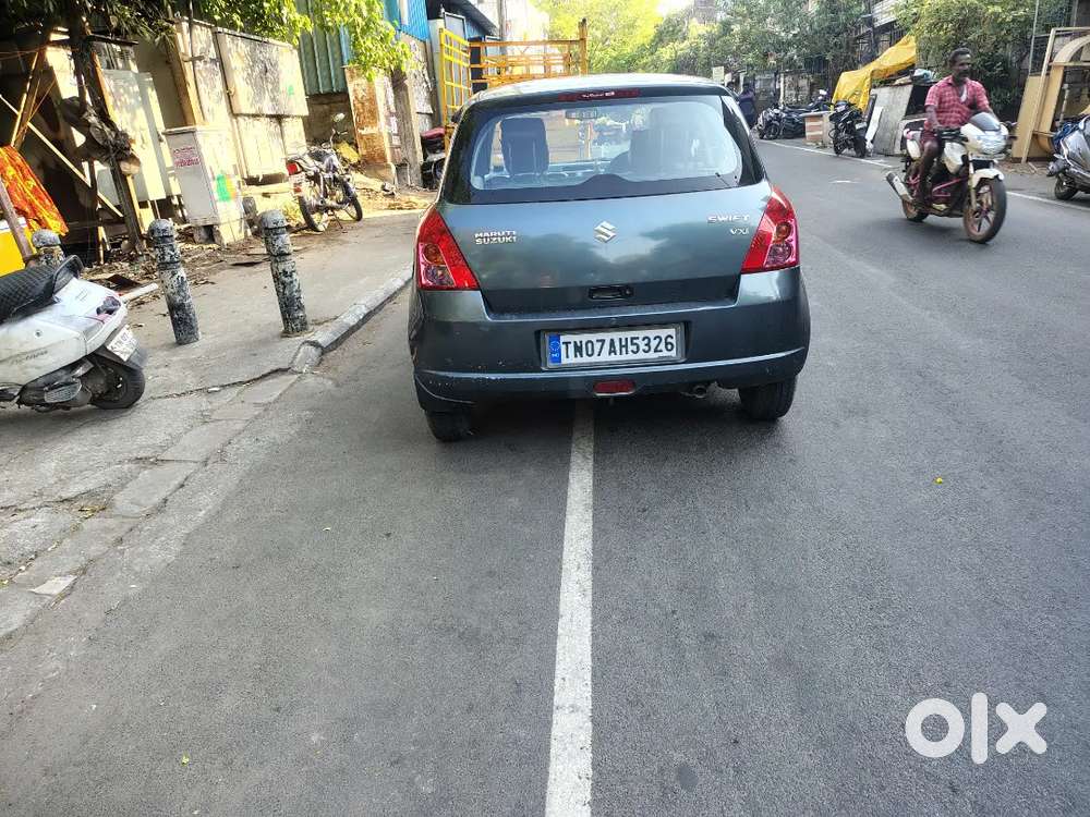 Maruti Suzuki Swift 2006 Petrol 132000 Km Driven