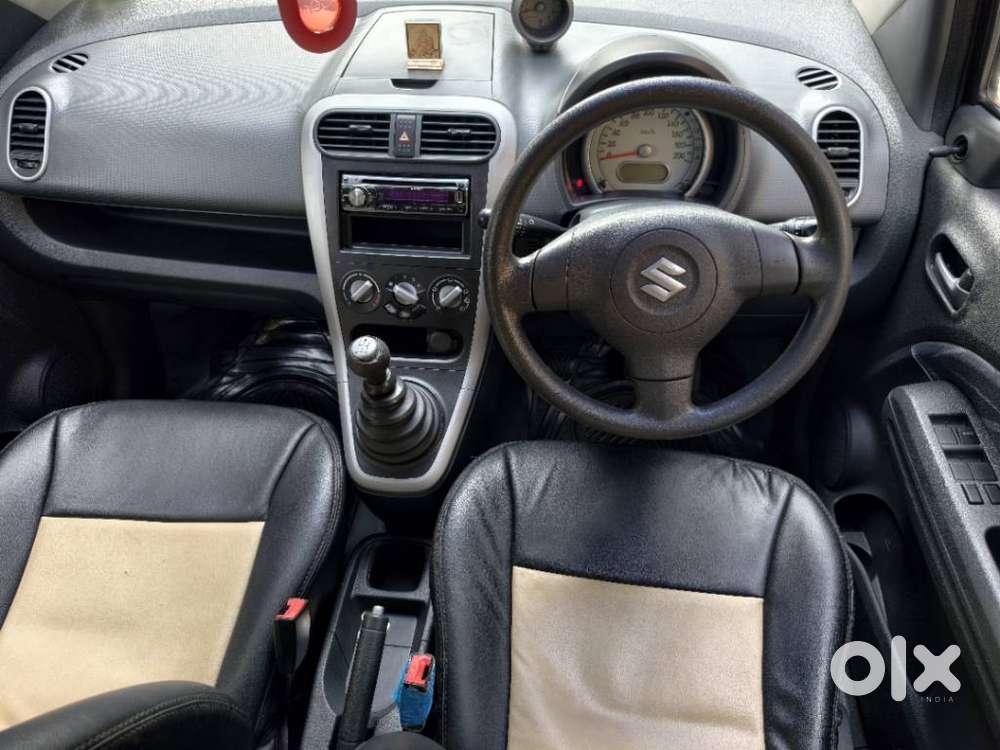 Maruti Suzuki Ritz Vxi, 2010, Petrol