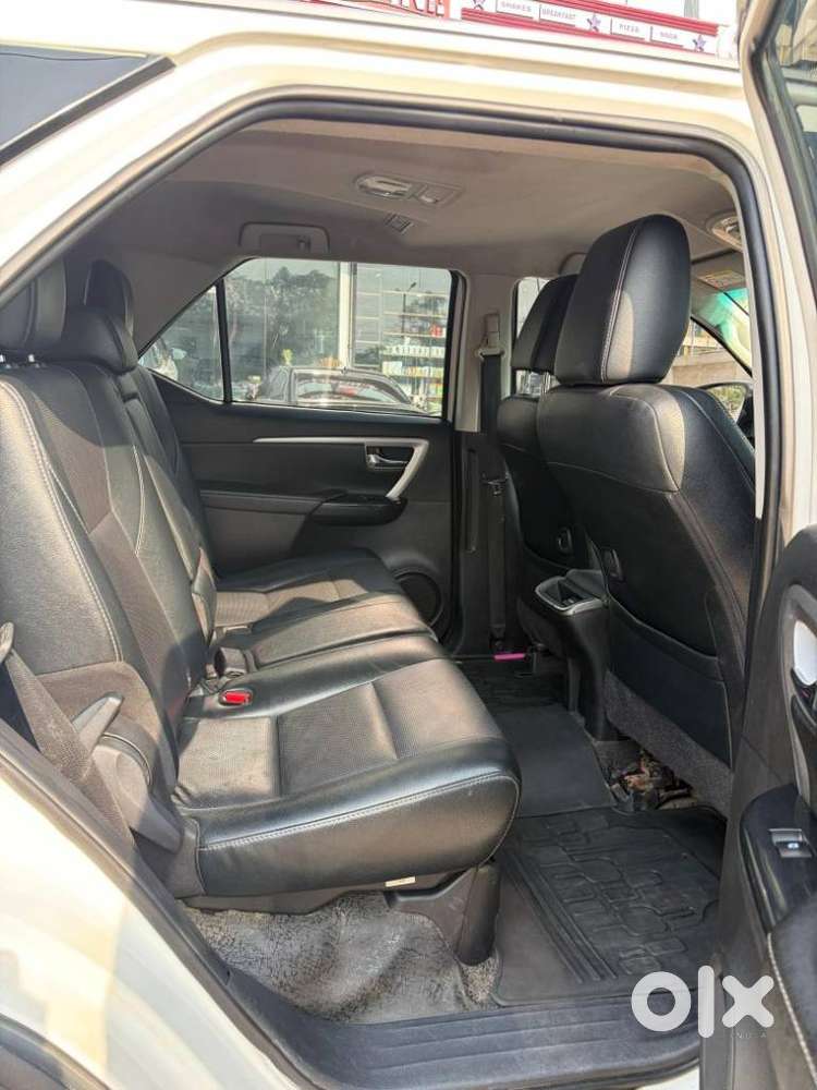 Toyota Fortuner 4x2 Mt 2.8 Diesel, 2022, Diesel