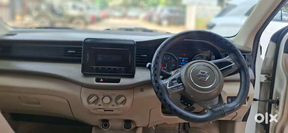 Maruti Suzuki Ertiga 1.5 Vxi, 2020, Petrol