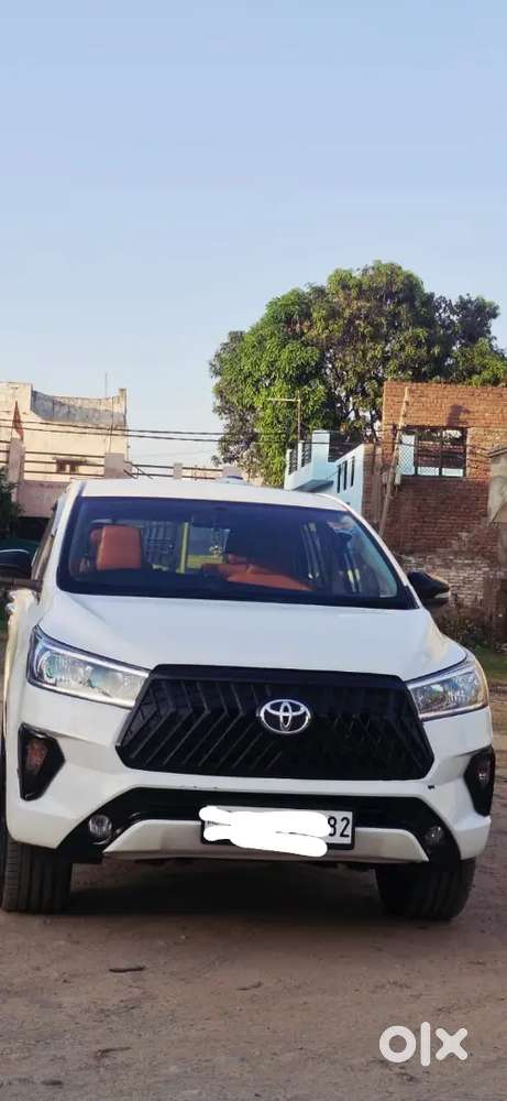 Toyota Innova Crysta 2018 Diesel 85000 Km Driven