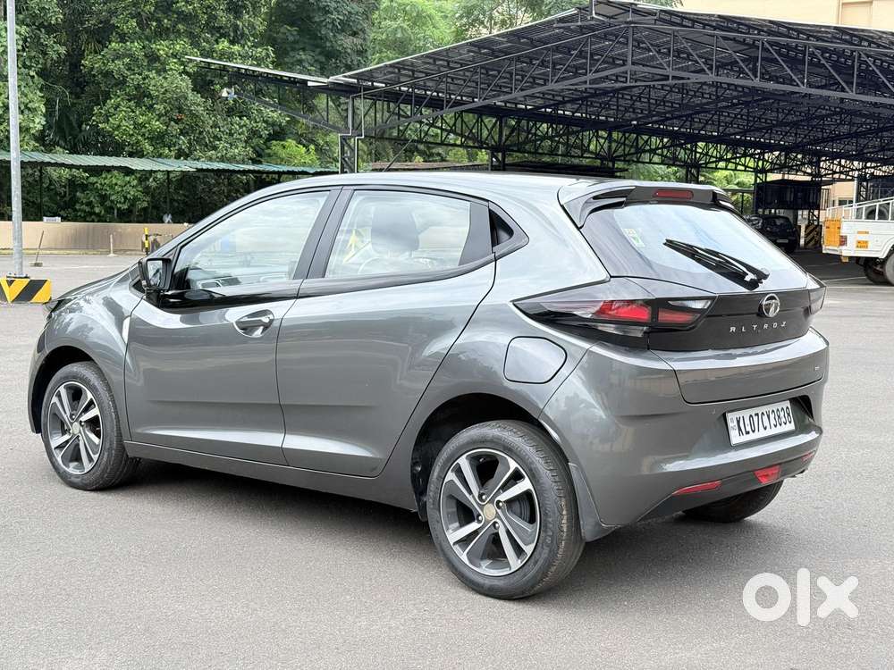 Tata Altroz 1.2 Xz Plus Rtn Dct, 2022, Petrol
