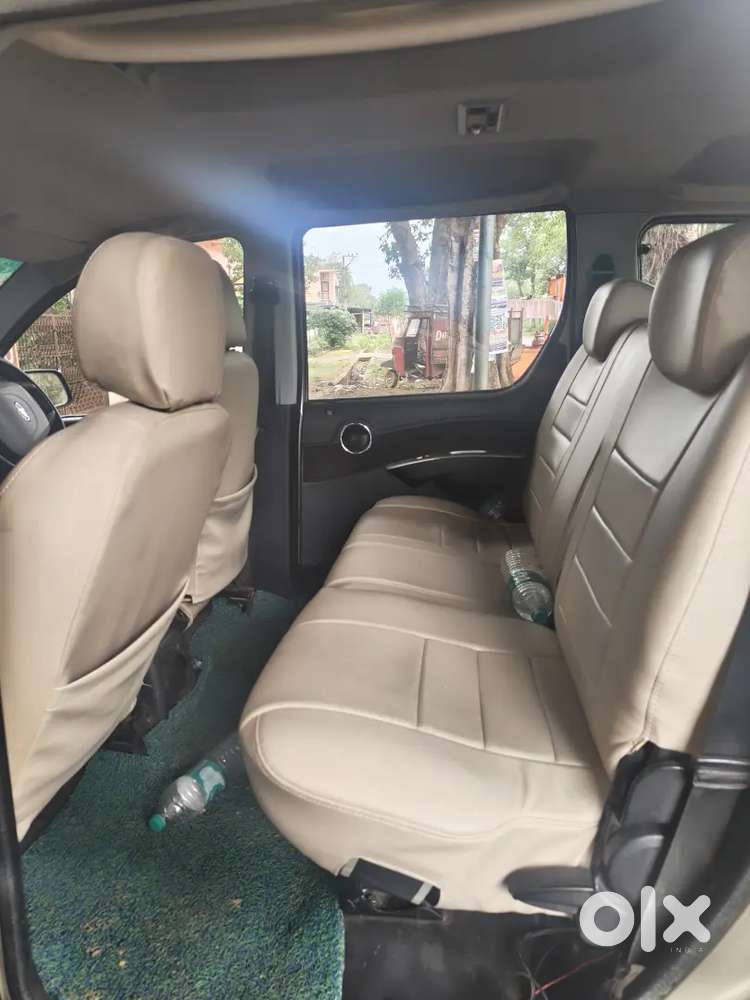 Mahindra Xylo 2010