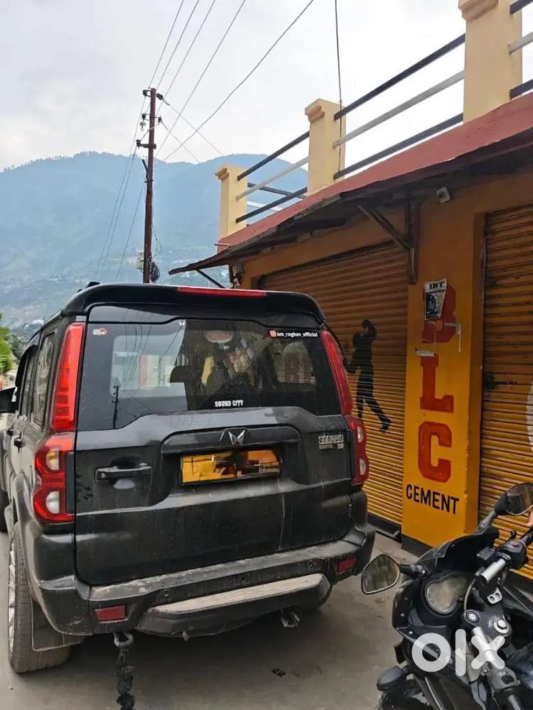 Mahindra Scorpio Classic 2025 Diesel 21000 Km Driven