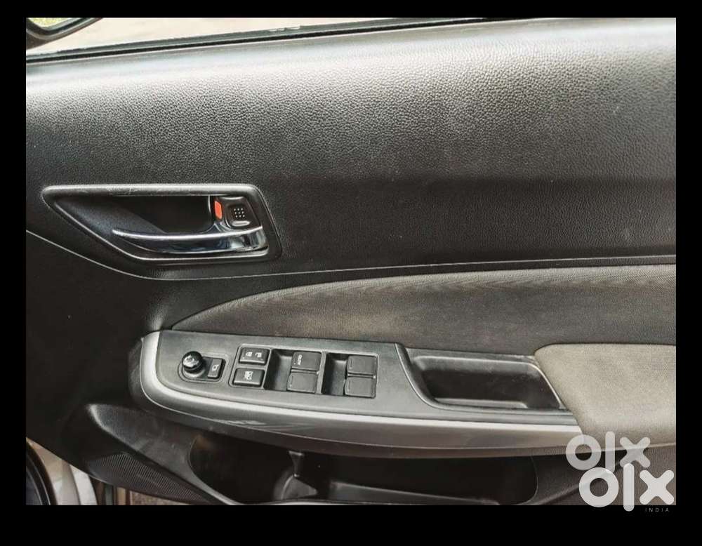 Maruti Suzuki Swift Vxi + Manual, 2022, Petrol