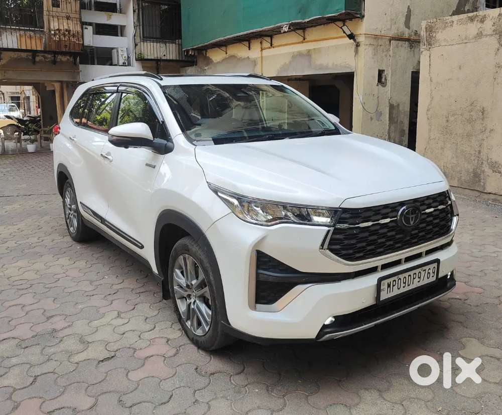 Toyota Innova Hycross Zx(0) 2024 Petrol 55000 Km Driven