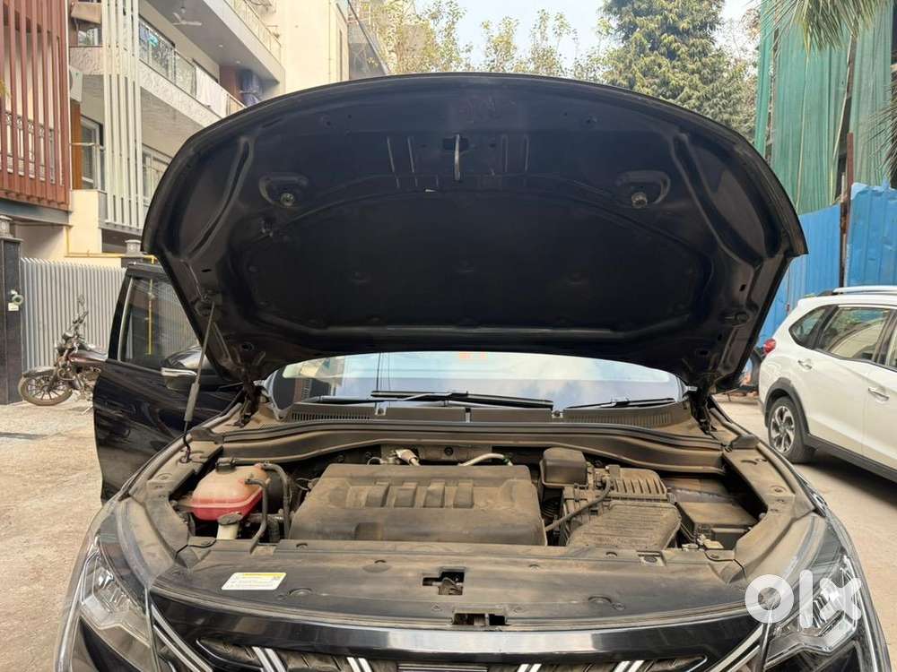 Mahindra Xuv700 2022 Diesel Automatic Well Maintained