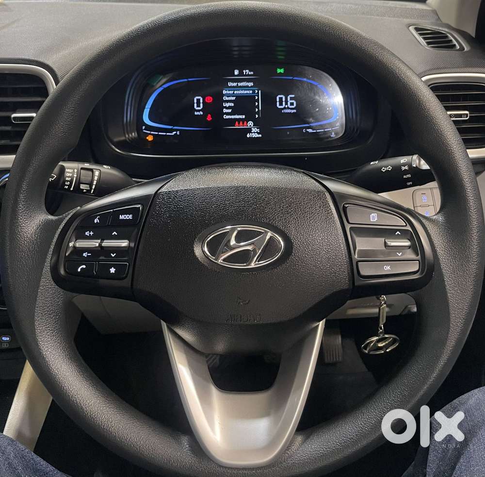 Hyundai Venue S (o) 1.2 Petrol Knight Edition, 2024, Petrol