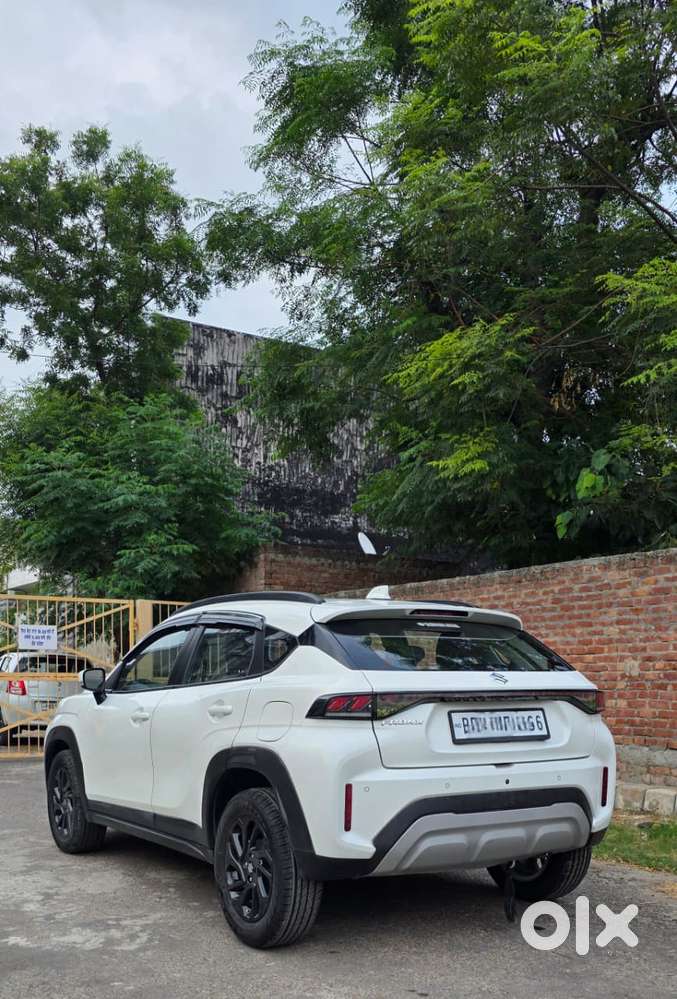 Maruti Suzuki Fronx Delta Plus 1.2 Ags, 2023, Petrol