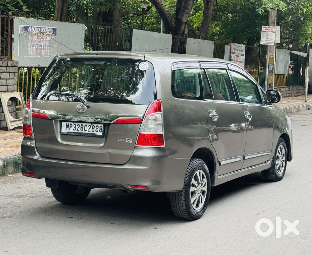 Toyota Innova 2.5 Vx 8 Str, 2015, Diesel