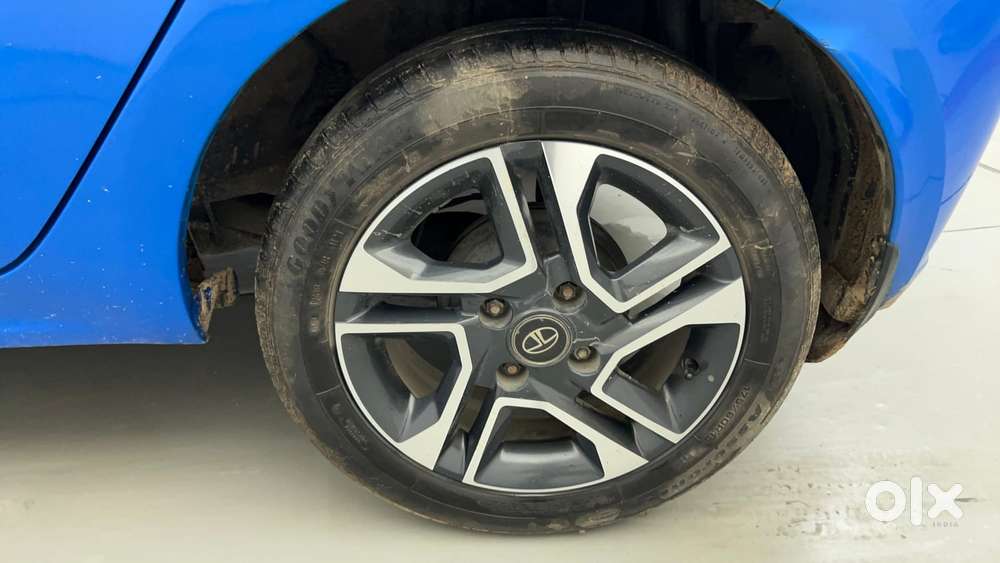 Tata Tiago Xza Plus, 2021, Petrol