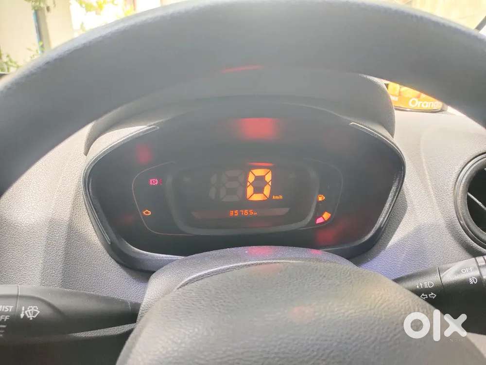 Renault Kwid Petrol 37000 Km Driven Showroom Condition