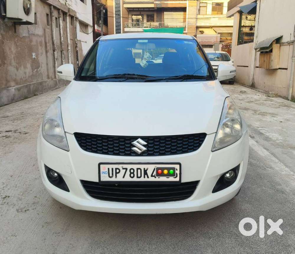 Maruti Suzuki Swift Vxi Abs Bsiv, 2014, Petrol
