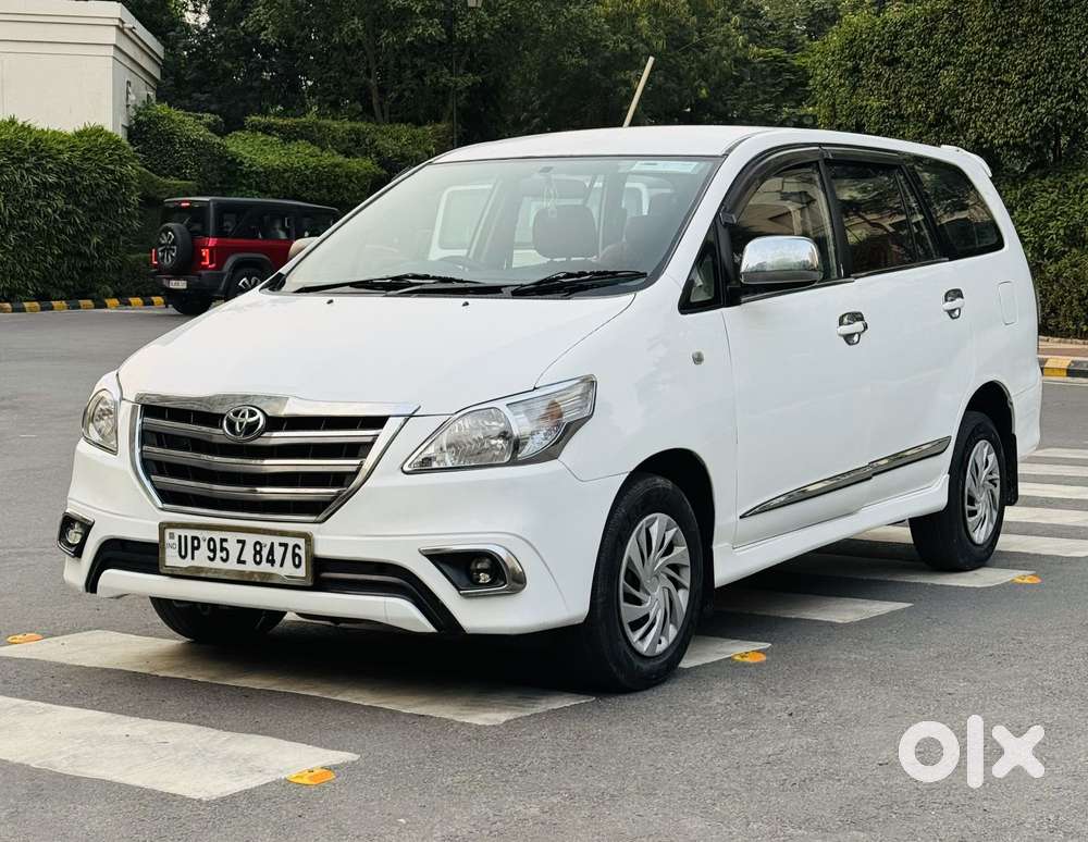 Toyota Innova 2.5 G (diesel) 8 Seater, 2015, Diesel