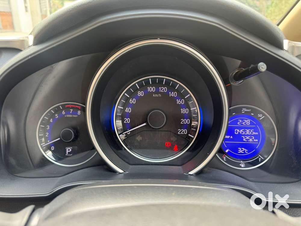 Honda Jazz V Cvt, 2017, Petrol