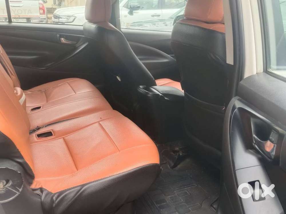 Toyota Innova Crysta 2.4 G Mt, 2019, Diesel