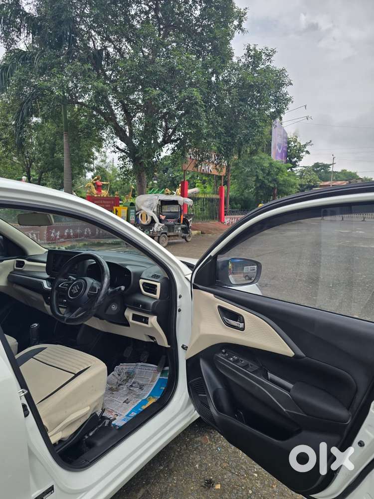 Maruti Suzuki Dzire Vxi Ags, 2024, Diesel
