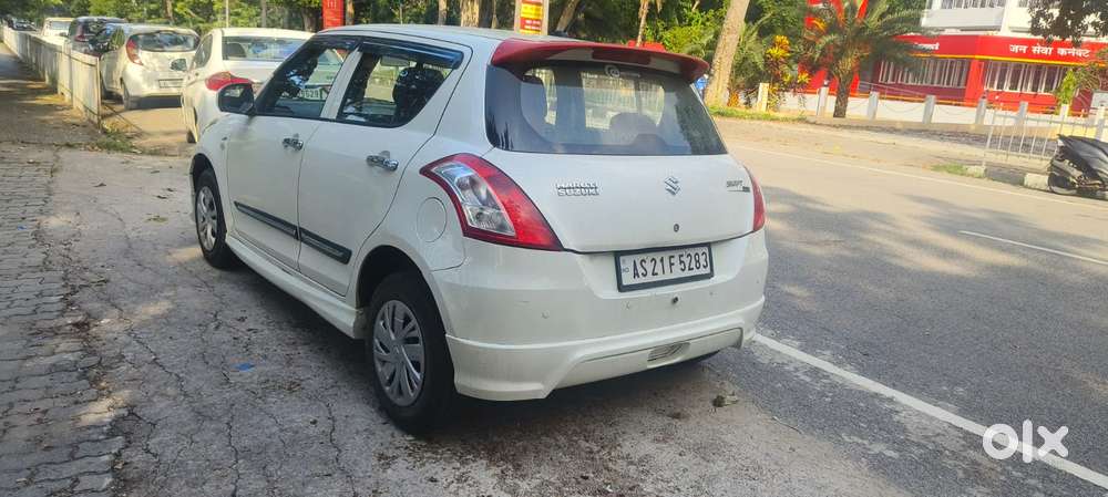 Maruti Suzuki Swift 1.2 Vxi (o), 2017, Petrol