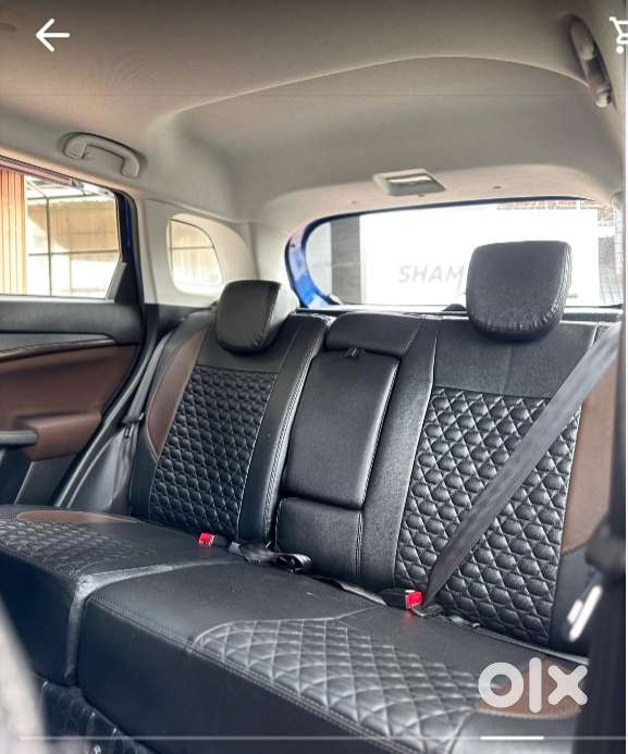 Maruti Suzuki Brezza 1.5 Zxi At Smart Hybrid, 2023, Petrol