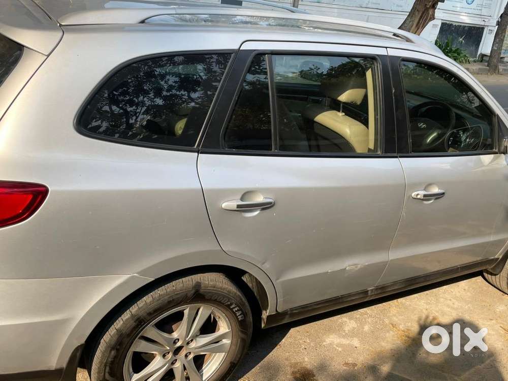 Hyundai Santa Fe 2011