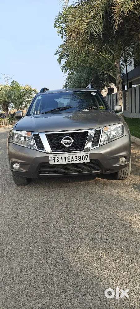 Car Nissan Terrano 2014