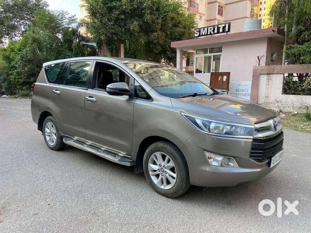 Toyota Innova Crysta 2.4 G Mt, 2018, Diesel