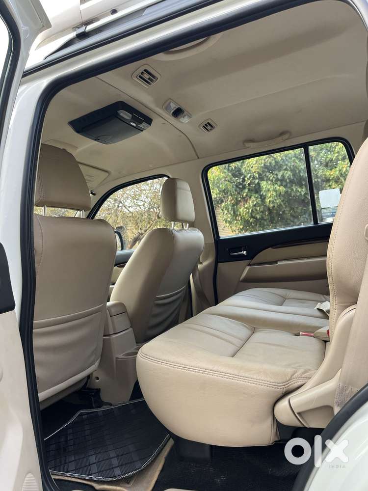 Ford Endeavour 3.2 Titanium At 4x4, 2014, Diesel