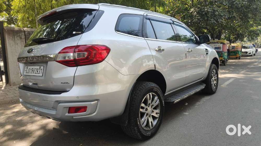 Ford Endeavour 3.2 Titanium 4x4 At, 2016, Diesel