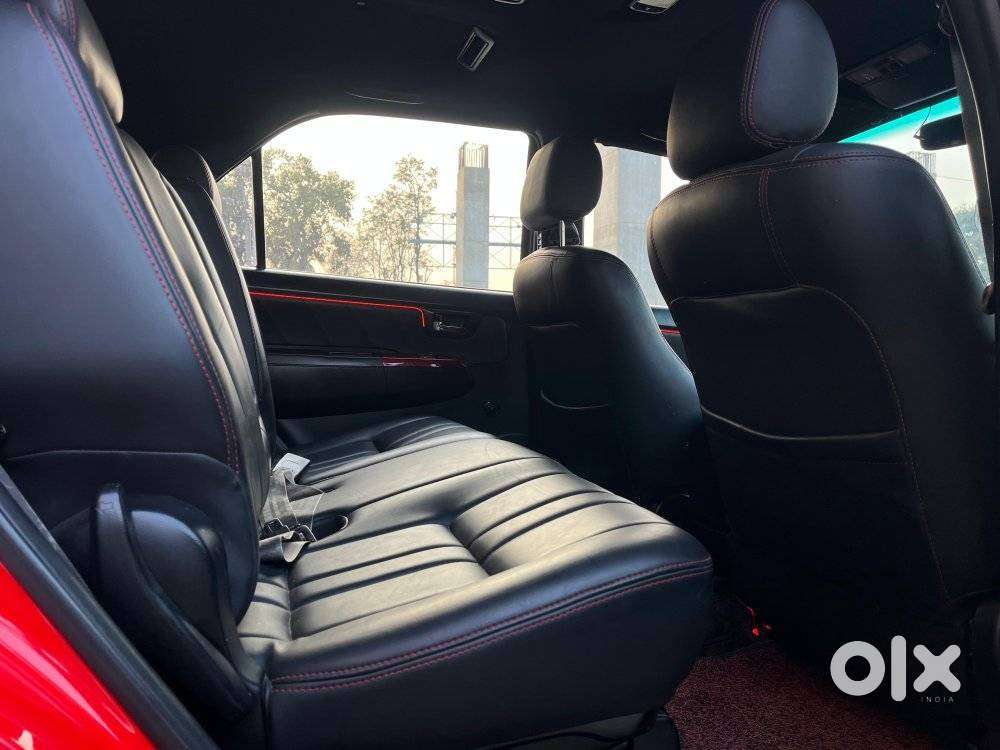Toyota Fortuner 3.0 4x2 Automatic, 2013, Diesel