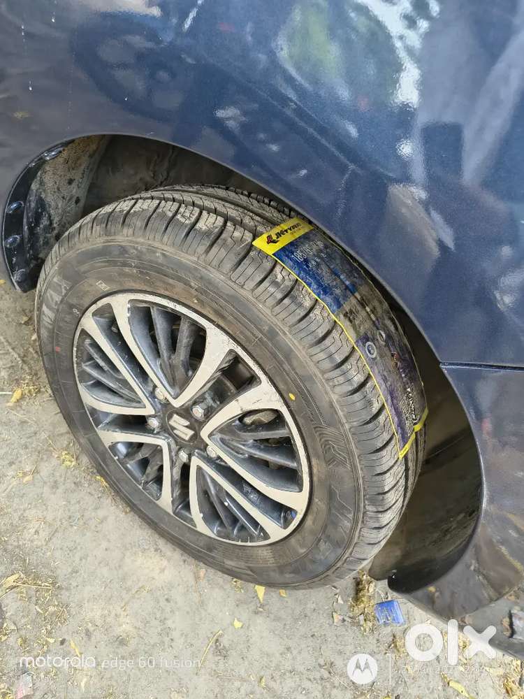 Ertiga Zxi 2022 Front New Tyres