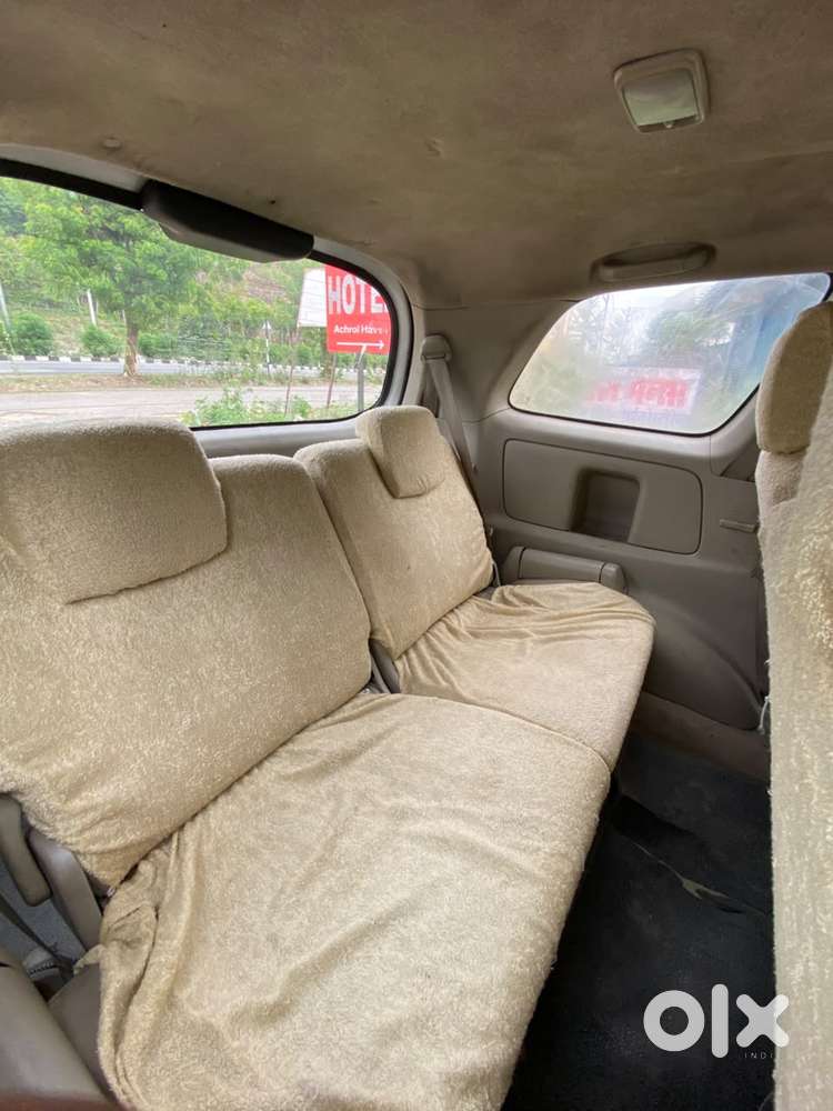 Toyota Innova 2.5 Gx 8 Str Bsiv, 2011, Diesel