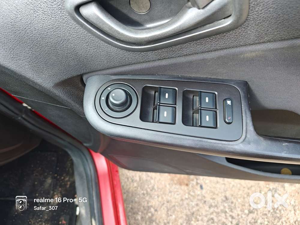 Tata Bolt Revotron Xm, 2016, Petrol