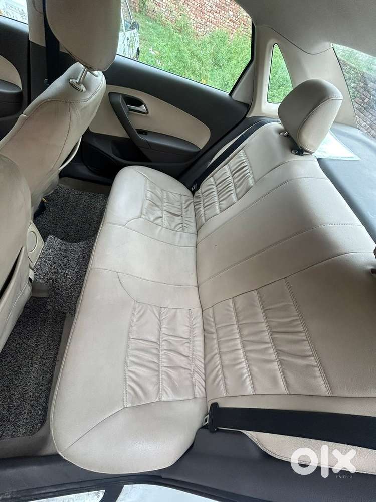 Volkswagen Vento Petrol 2011