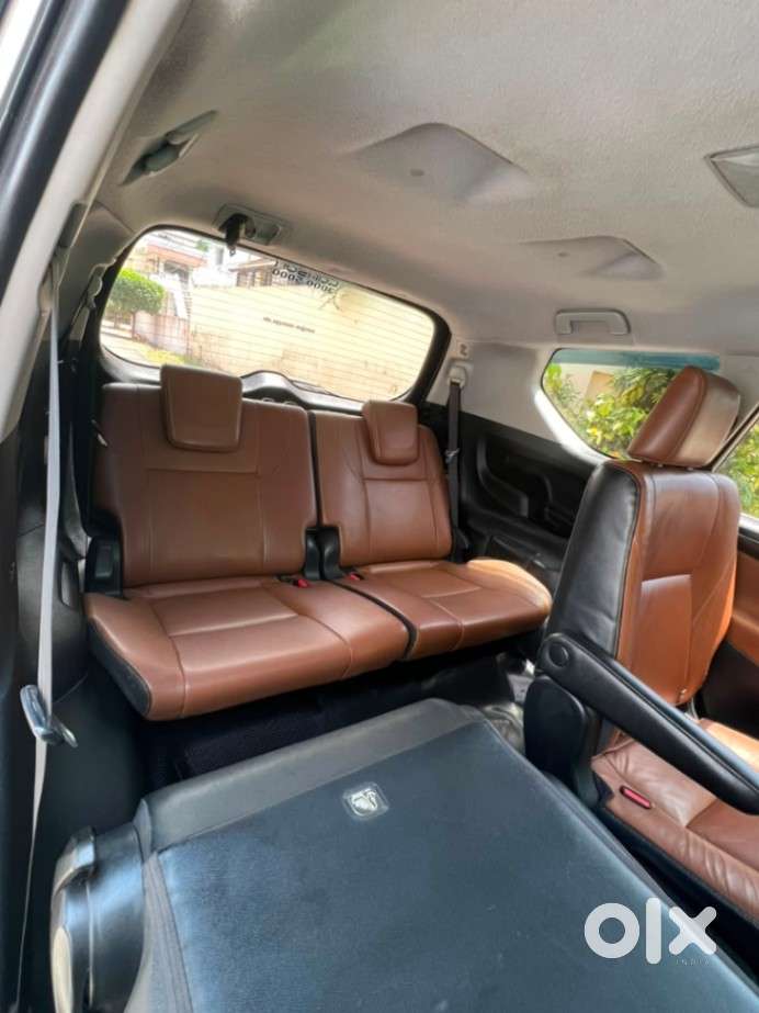 Toyota Innova Crysta 2.8z Automatic, 2018, Diesel