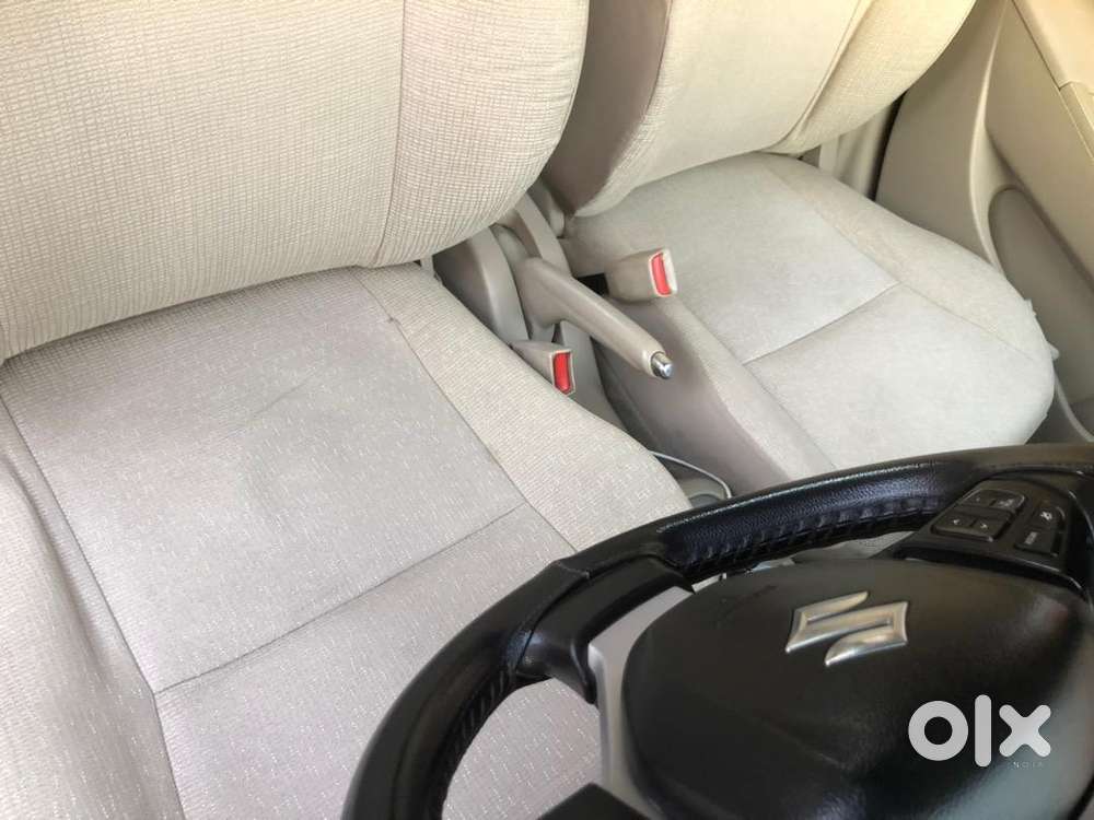 Maruti Suzuki Swift Dzire 2016 Zdi Amt Diesel Well Maintained