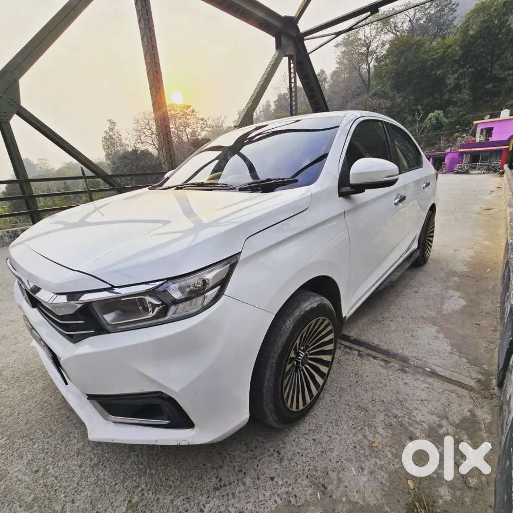 Honda Amaze 2023 Petrol Well Maintained